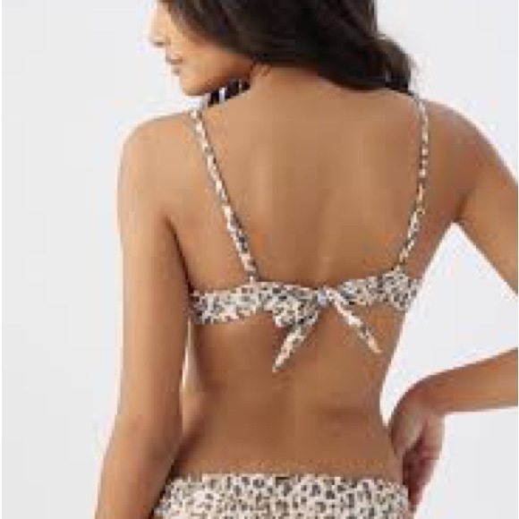 O’Neill Medium 2-piece Bikini Leo Seville Underwire D-cup & Flamenco bottoms NWT - Picture 9 of 14